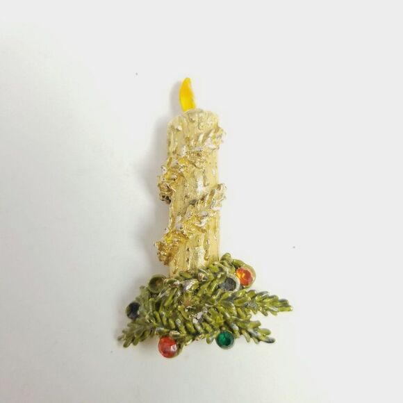 Vintage Holiday Candel Brooch, Gold Tone and Green Enamel, Rhinestones Pin - Picture 5 of 5